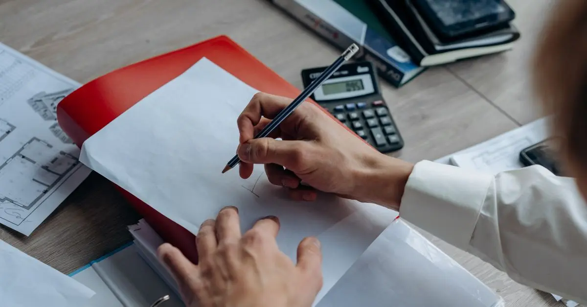 Les 5 critères essentiels pour évaluer un comparateur mutuelle pro
