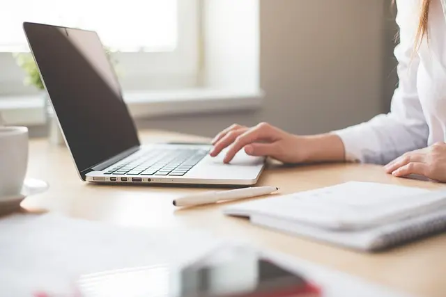 Comment bien choisir une mutuelle pro avec un comparateur efficace